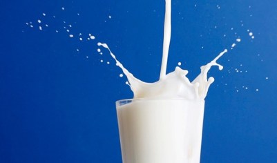 milk_blue_bg (1)
