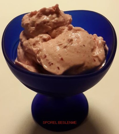 rasberry banana ice cream