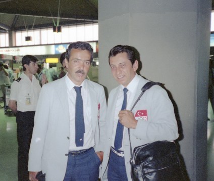 1984 (2) Los Angeles Olimpiyatları yolculuk öncesi Atatürk Hava Alanı